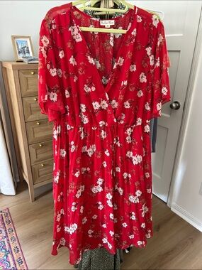 Indigo Rose Dress. Size 2XL. Flowy with elastic waist band. Has liner.